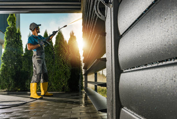 Best Oil Spill Cleanup  in East Pasadena, CA